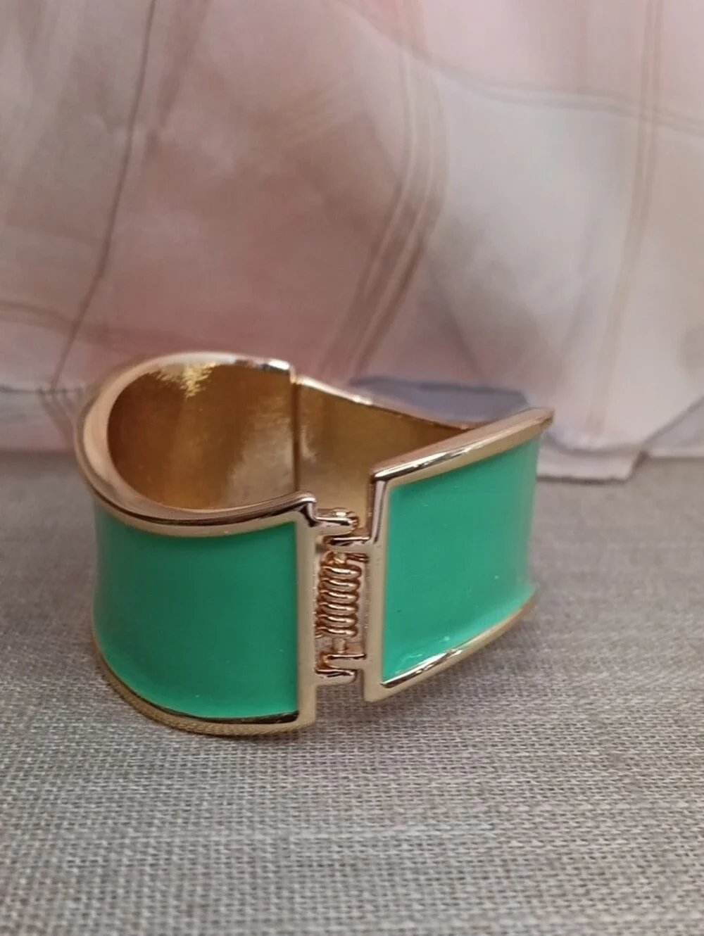 Asymmetrical Green Enamel Gold-Tone Wide Hinged Bangle Bracelet